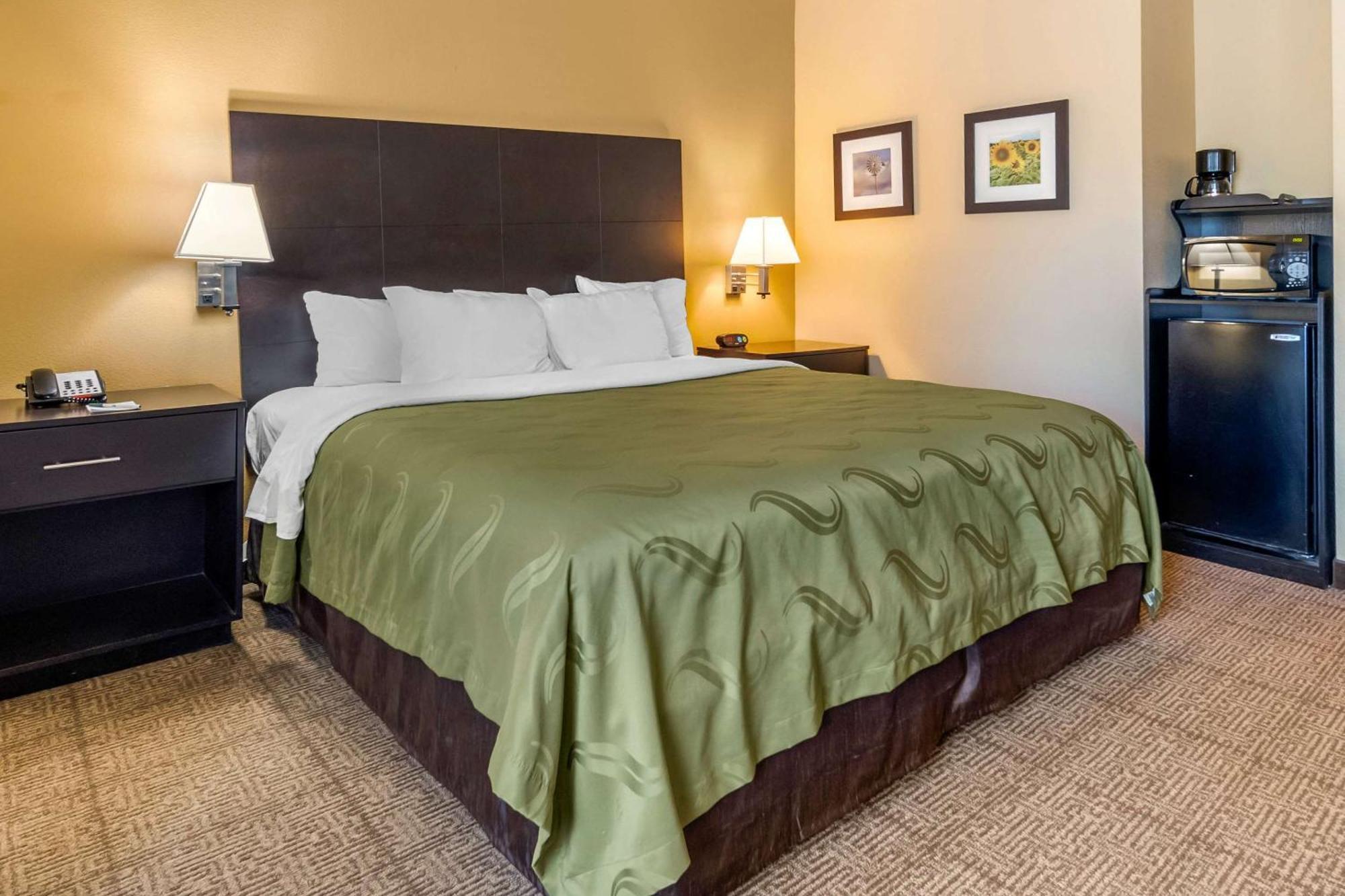 Quality Inn & Suites Lenexa Kansas City Esterno foto